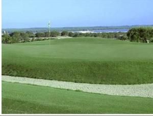 Sanlucar Club de Campo is situated near to Sanlucar de Barrameda close to the sea and Donana National Park