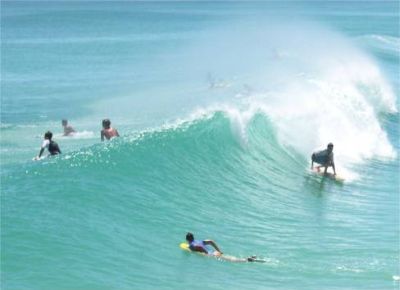 Surfing at La Palmera only 20 minutes from Casa de Alhambra - Click for more information